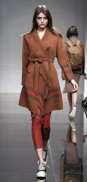 溫嶺這家工廠店今年的搶購(gòu)提前到國(guó)慶開始了,全場(chǎng)品牌服飾50元起 萬(wàn)件商品等你挑